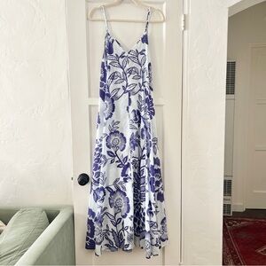 NWT C&C California blue white cotton floral maxi sundress beach cover up Medium